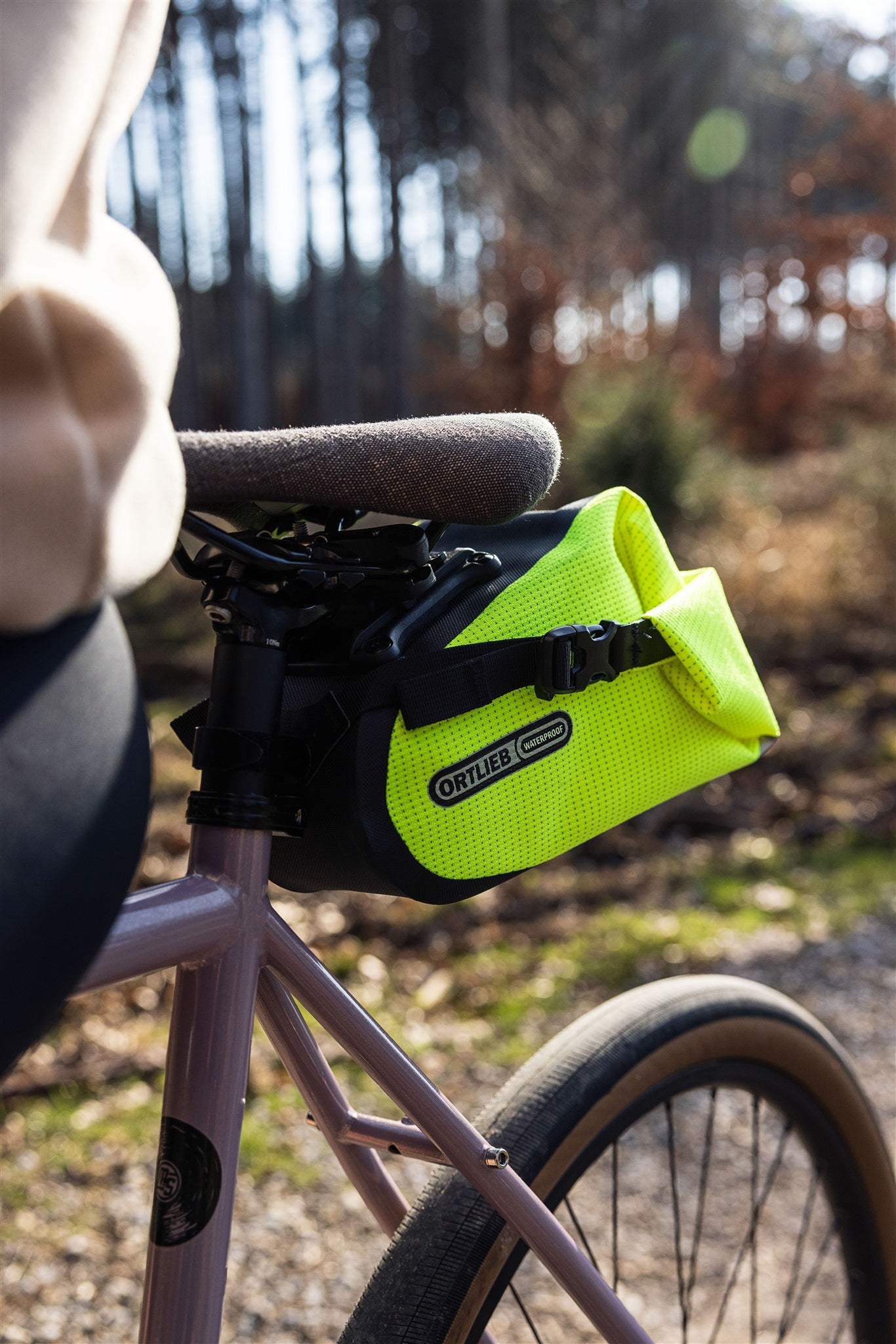Saddle-Bag High-Vis